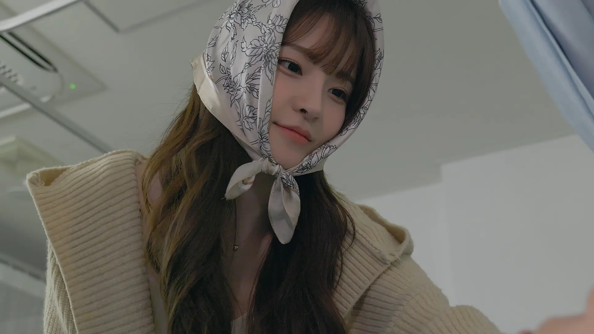 阿西, 美女室友竟然？2